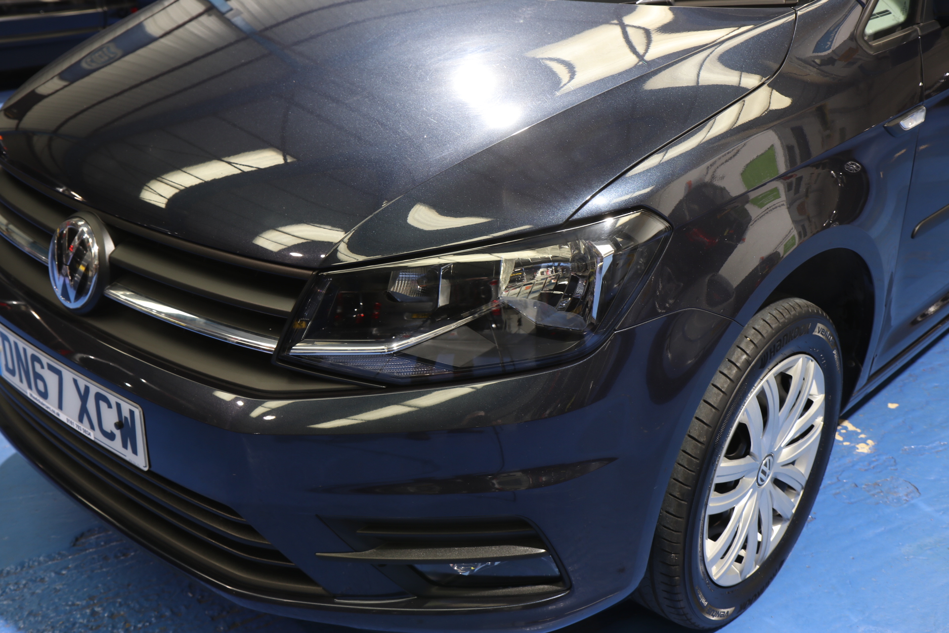 VW Caddy Upfront Dn67 xcw