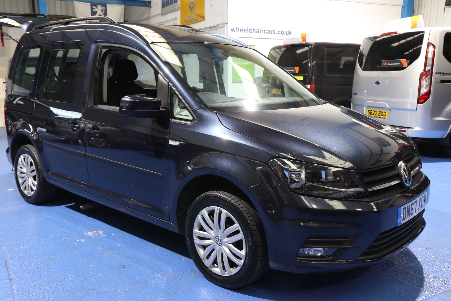 VW Caddy Upfront Dn67 xcw