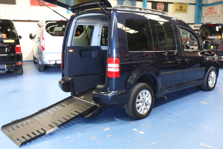 VW Caddy Upfront bj14 ecw