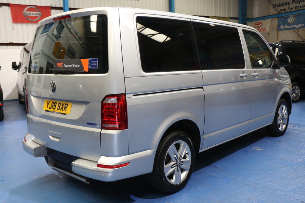 Vw Transporter Wheelchair Car yj19 bxr