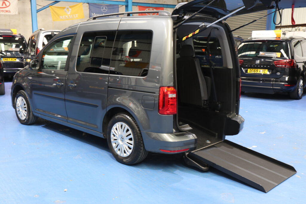Vw Caddy Transfer dt17 nyp